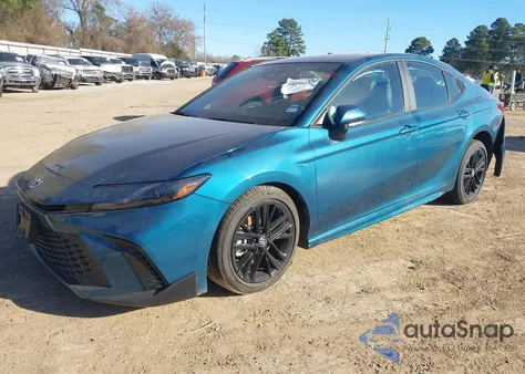 2026 Toyota Camry Se z USA, uszkodzony, nr VIN 4T1DAACKXTU224841